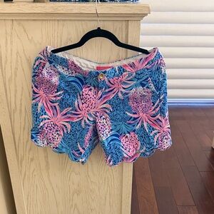 PRICE DROP!! Lilly Pulitzer Adorable “Pineapple” Blue and Pink Women's Shorts.